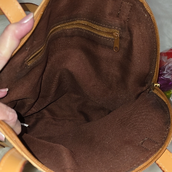 Love to Travel? Here's Your Map (Bag) - Picture 8 of 12